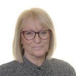 photo - link to details of Councillor Lynda Marshall